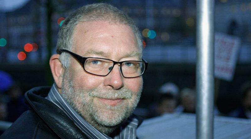 - Det er vel kun dem, der platter og ikke betaler skat og ikke har orden i løn- og arbejdsforholdene, der kan have noget imod den form for synlighed, siger formand for Byggefagenes Samvirke, Anders Olesen.  (Foto: Harry Nielsen.)