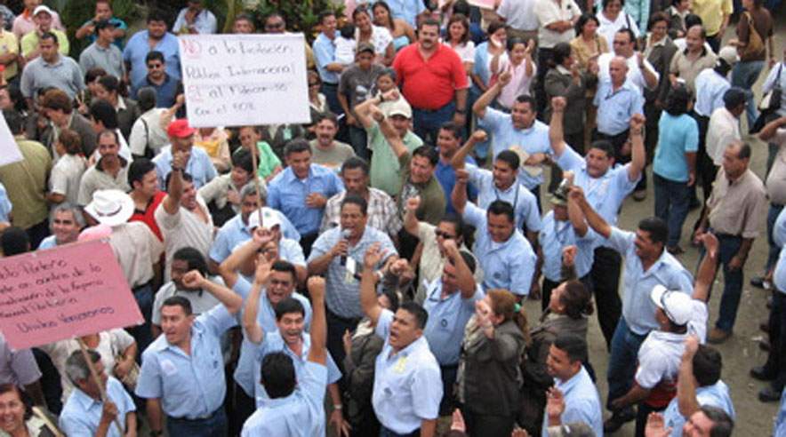 Det lykkedes SITRAENP, at mobilisere bredt i kampen mod privatisering af regionens største havn. 
Foto: Eva Rasmussen