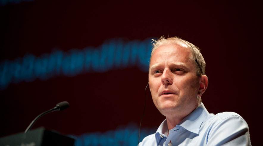 Vi skal sætte fokus på, hvad I betaler til via jeres kontingent. På alt det som jeres usolidariske kolleger ikke vil være med til at betale, sagde gruppeformand Mads Andersen ved Industrilandsmødet. (Foto: Michel Bo Rasmussen)