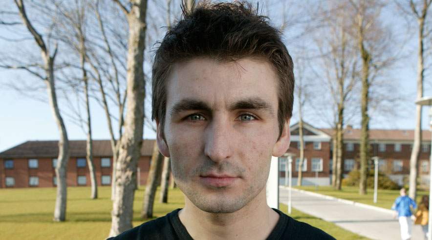 23-årige Cristian Butas fra Rumænien har fået 20.000 kroner efter et forlig i retten mellem 3F og hans tidligere arbejdsgiver.  (Foto: Anders Bach)