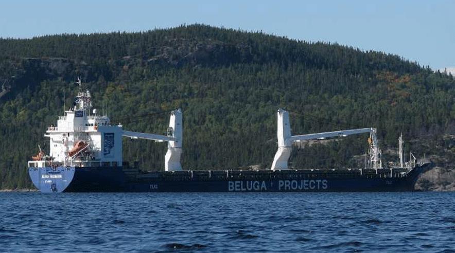 Belugas skib &#8221;Fascination&#8221; er nær den australske gifthavn Port Botany. Herfra skal 6.100 tons farlig miljøgift sejles jorden rundt til destruktion i Nyborg.