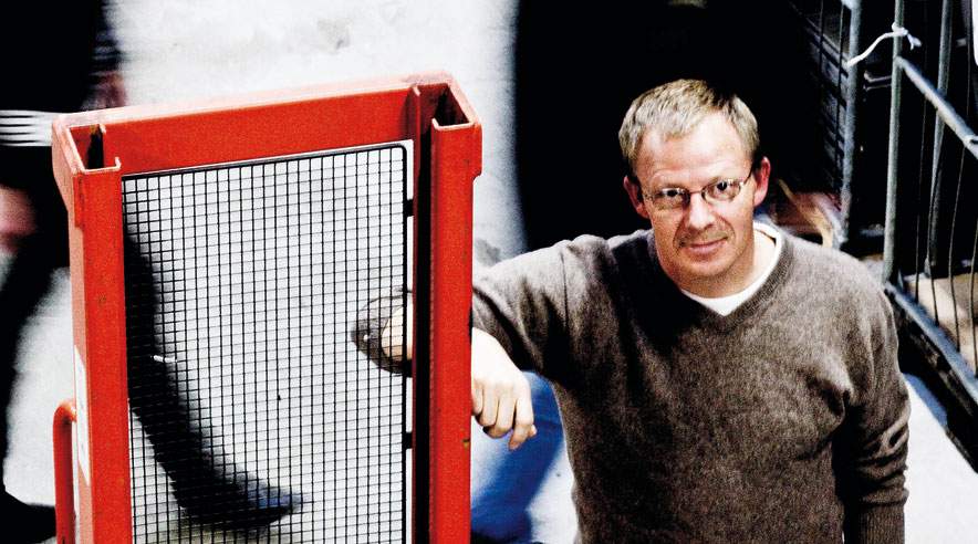 Claus Lemkilde Larsen er i et svært dilemma. Fratrædelsesbonus eller støtte til uddannelse. ((Foto: Carsten Ingemann))