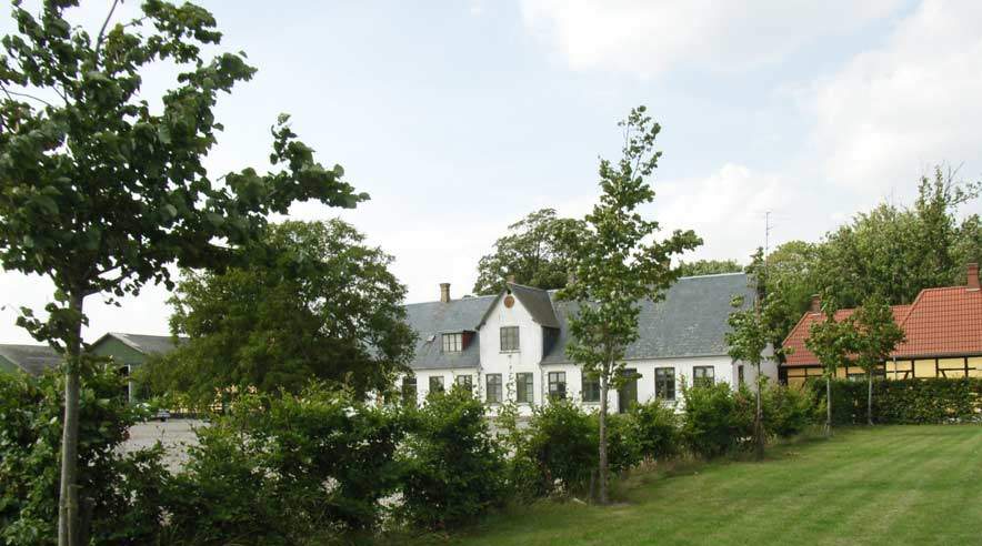 Et stuehus på Langehede 71 nær Søndersø på Nordfyn kostede en ukrainer 11.000 kroner om måneden i husleje til arbejdsgiveren.
