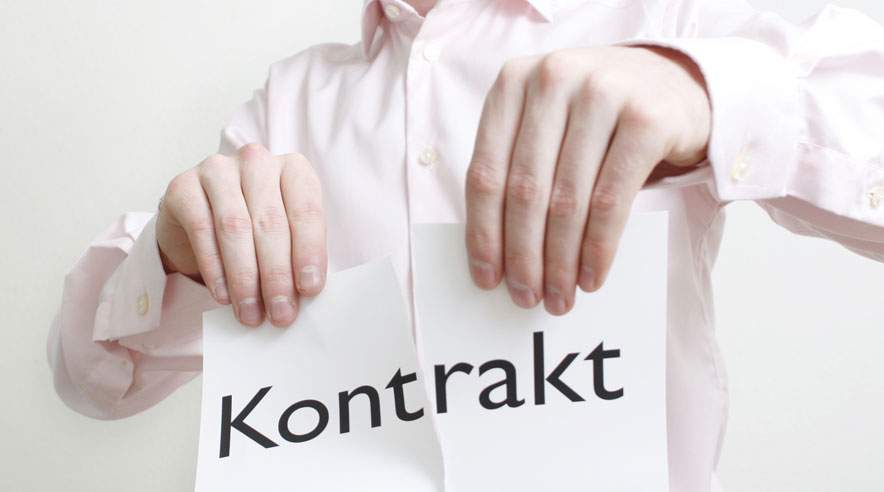 Hvad gør man, hvis chefen fyrer en, ligeså hurtigt som man fik jobbet? (Foto: Colourbox)