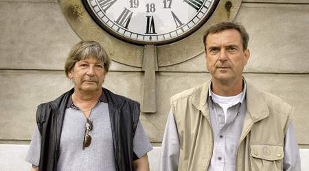 Anders Bødker, 58, og Jan Mortensen, 56, har til sammen arbejdet 60 år på Thor i Randers indtil bryggeriet blev lukket. Her to år efter er de fortsat uden arbejde.