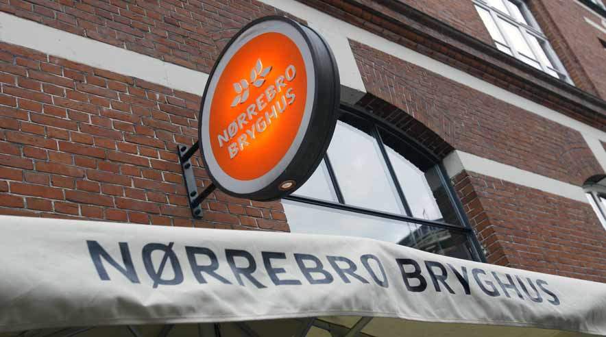 Nørrebro Bryghus bliver nu mødt med krav om efterbetaling på godt 200.000 kroner til tre tidligere medarbejdere,  to tidligere elever og en kok. (Foto: Harry Nielsen)