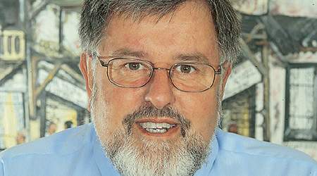 Et værn mod undergravning af overenskomsterne har topprioritet, når byggeforbundene mødes til overenskomstforhandling med Dansk Byggeri - og formand for 3F's byggegruppe, John Larsen, glæder sig over, at kravene har solid opbakning blandt medlemmerne. (Arkivfoto.)