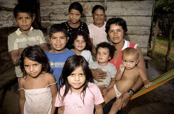 Nicolasa Salgado - enlig mor til otte børn - er en af de fagligt aktive i 3F's portrætserie, Globale helte.