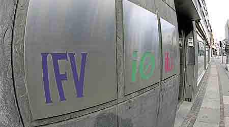 IFU, der har fælles administration med udviklingsfondene IØ og IFV (lukket pr. 1. januar 2004), kritiseres nu for magtfuldkommenhed af professor i statskundskab og offfentlig forvaltning Tim Knudsen. (Foto: Harry Nielsen)