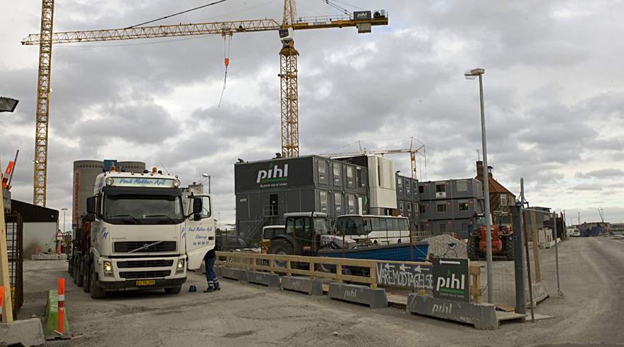 Pihls underentreprenør overholder ikke overenskomsten på opførelsen af den nye FN-bygning på Marmormolen i Københavns Nordhavn. (Foto: Harry Nielsen)