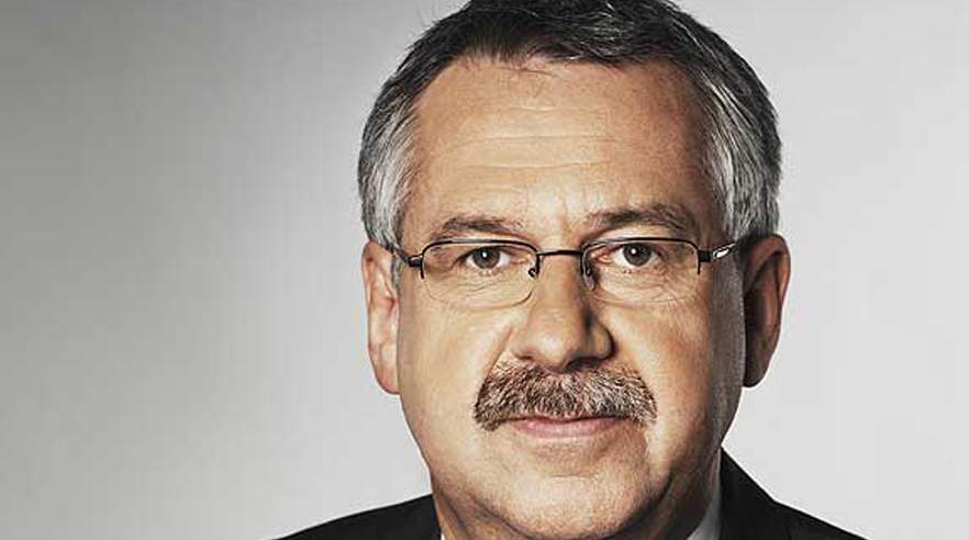 Transportminister Hans Christian Schmidt afviser politisk hjælp med regningen, når chauffører skal på lovpligtig uddannelse.