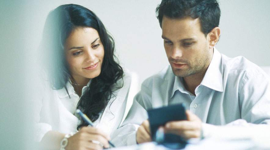 Industriens Pension og PensionDanmark har lavet en pensionsberegner, der gør det nemt at beregne, hvor meget du får i pension. (Foto: Colourbox)