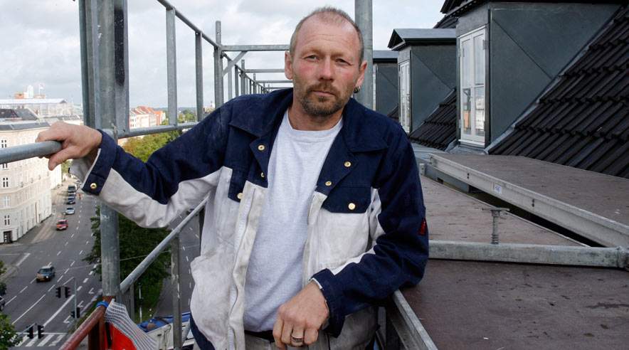 John Ekebjærg-Jakobsen, formand for de københavnske stilladsarbejdere, kalder det en sejr for den sunde fornuft, at beskæftigelsesministeren dropper de nye regler for stilladsmontering.  (Foto: Harry Nielsen.)