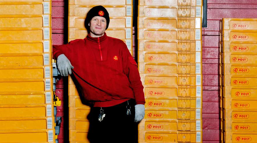 - Jeg kender en, som er glad for sit arbejde på Novo Nordisk. Lønnen er højere end i Posten og fremtidsudsigterne bedre, siger Thomas Fredsø. (Foto: Uffe Weng)