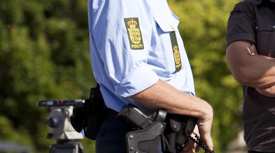 En strisser snød sin landbrugselev for betaling for overarbejde. Nu har eleven fået efterbetalt 28.000 kroner af politibetjenten, der er deltidslandmand på Østfyn.