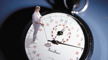 Danskernes arbejdstid er på ti år steget med fem procent, så hver beskæftiget dansker nu arbejder lidt mere end syv timer på en gennemsnitlig arbejdsdag. (Arkivfoto)