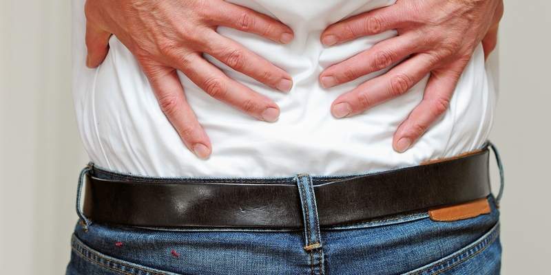 Nu kan du altid have de gode råd med dig. En app til smartphones giver nemlig vejledning og råd til, hvordan du kan forebygge arbejdssmerter. (Foto: Colourbox)