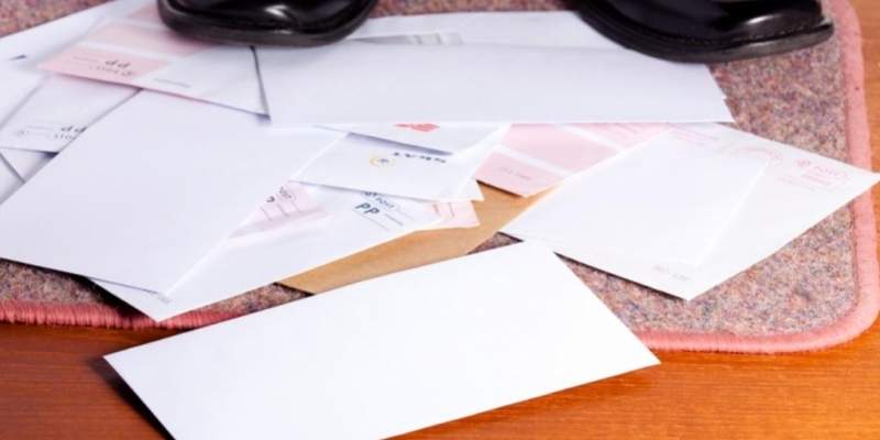 Hvis elregningerne hober sig op, og du ikke betaler efter tre rykkergebyrer, så kan netselskabet slukke for strømmen til din bolig. (Foto: Colourbox)