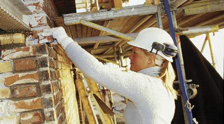 Nyuddannede lærlinge, der ikke kan finde arbejde, tilbydes nu 11.520 kroner i understøttelse fra deres lokale 3F-afdeling. (Arkivfoto Harry Nielsen)