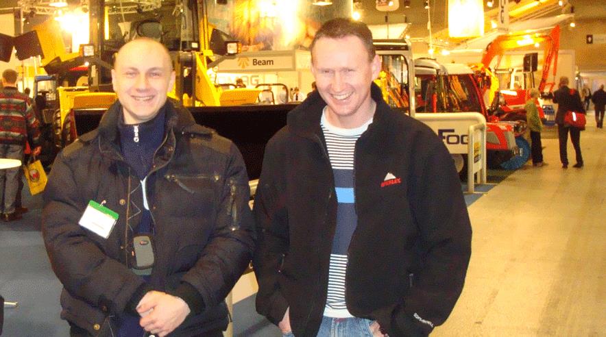 Bob Pinstrup Sørensen (th) har over for Nyhedsbrevet 3F indrømmet, at han hævede checken 14. januar 2009. 