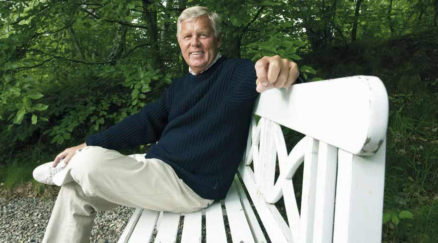 Hvert år er Stig Elling med til at sende 1,2 millioner danskere på charterferie. Selv foretrækker han Kreta og sommerhuset i Rågeleje. (Foto: Kennet Havgaard)