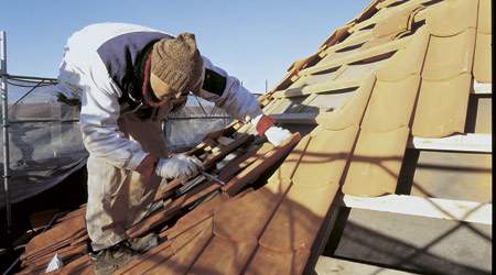 Hvis beskæftigelsesminister Inger Støjberg har løjet om ID-kortet, så er det en skandale, fastslår Lennart Damsbo-Andersen.