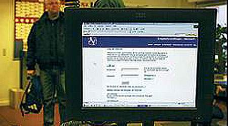 Arbejdsmarkedsstyrelsen fjerner nu de døde links.  (Arkiv)