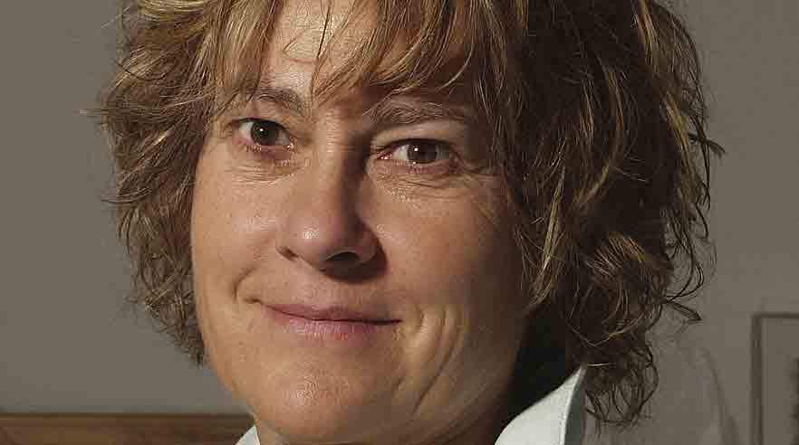 - Mange virksomheder annoncerer med, at de producerer under ordentlige forhold. Men vi aner ikke om det er rigtigt. Det må vi undersøge - også for at hjælpe de virksomheder, som har etikken i orden, mod ublu konkurrence, siger SF's Europaordfører Anne Grethe Holmsgaard. (Foto: Kjeld Ammundsen)