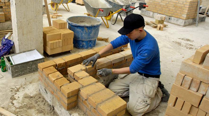 I marts i år var 33,7 procent af unge med en afsluttet erhvervsuddannelse inden for det seneste år uden job. (Foto: Harry Nielsen)