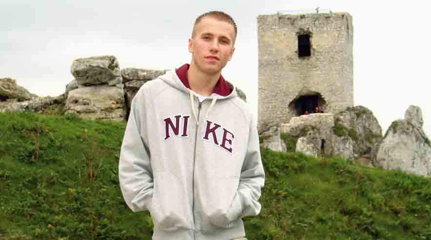 Familiens sidste foto af sønnen Danilel, inden han blev dræbt på sit avisjob i Danmark. Daniel blev 22 år. (Privatfoto.)