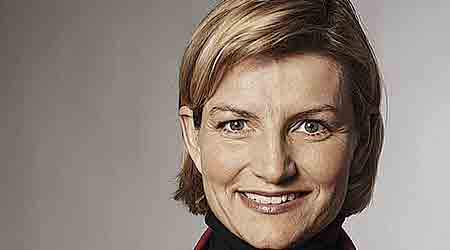 - Det moralske og etiske ansvar har virksomheden ikke levet op til, for så var det ikke foregået, siger Ulla Tørnæs (V) om forholdene for udenlandske rengøringsarbejdere ansat via underleverandører til Forenede Service. 