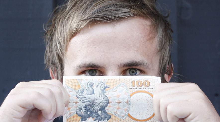 Satsen for dag-til-dag-renten på din restskat er 2,7 procent i 2013. Så spar dig selv for ekstra udgifter, og betal din restskat, inden året er omme. (Foto: Colourbox)