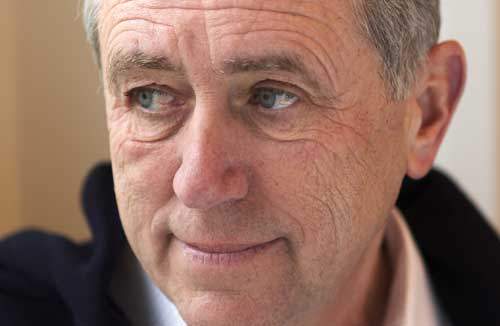 Trafikminister Flemming Hansen står bag et  notat,  der blandt andet redegør for, hvornår en vognmandstilladelse kan tilbagekaldes.