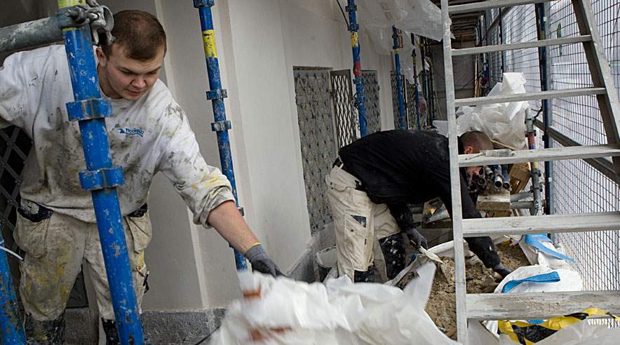 Danske myndigheder tjekker ikke, om polske firmaer findes i hjemlandet. Eller om de arbejder ulovligt i Danmark. (Arkiv: Harry Nielsen)