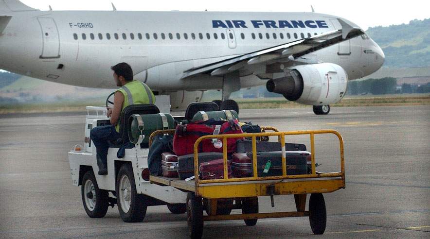 Flytrafikken er igen oppe i omdrejninger, hvilket er et af tegnene på, at krisen er ved at nå til ende. (Foto: Colourbox)