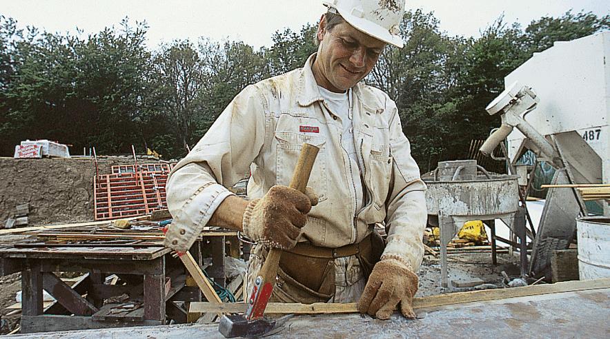Bygge- og anlægsbranchen er hårdt ramt. Hver femte arbejdsplads inden for faget vil ryge i løbet af de næste to år. Det forudser Arbejderbevægelsens Erhvervsråd. (Arkivfoto)