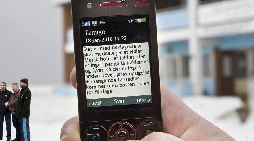 Fra højre Kim Antonsen, Ulrik Feddersen og faglig sekretær John Bonnesen, der nu kæmper for pengene oven på sms-fyringen. (Foto: Poul Anker)