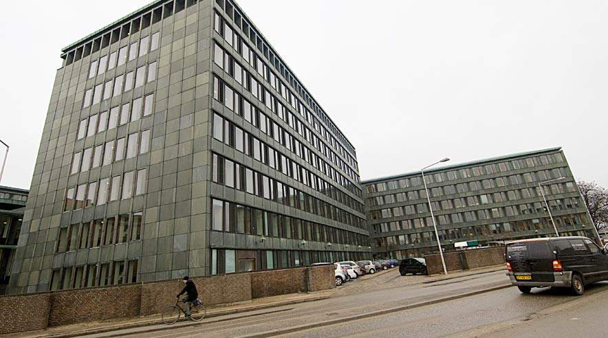 Ironisk nok har Økonomi - og Erhvervsministeriet selv forhalet en landsdækkende PCB undersøgelse siden 2008.