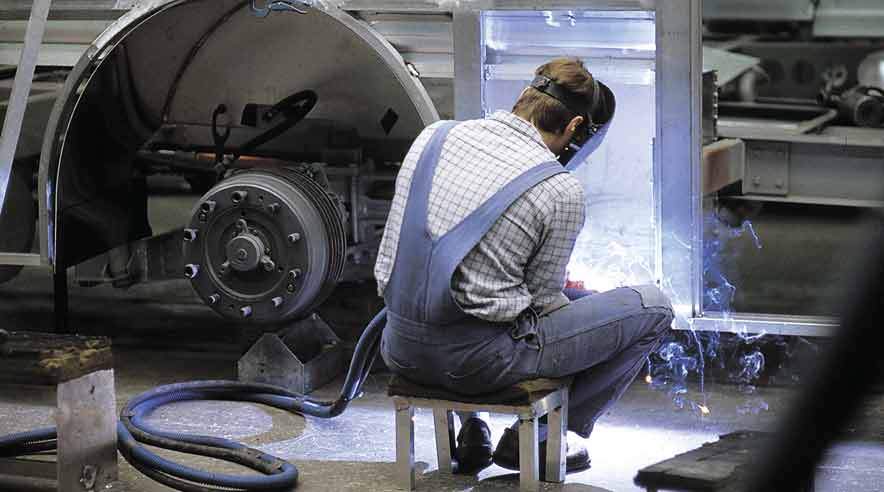 Ifølge Dansk Arbejdsgiverforening fik en gennemsnitsmedarbejder 3,9 procent mere i løn i andet kvartal i år. Det er det største kvartalsvise lønhop i mindst ti år. (Arkivfoto.)