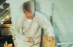 Flere må ty til skolepraktik for at gennemføre deres erhvervsuddannelse.