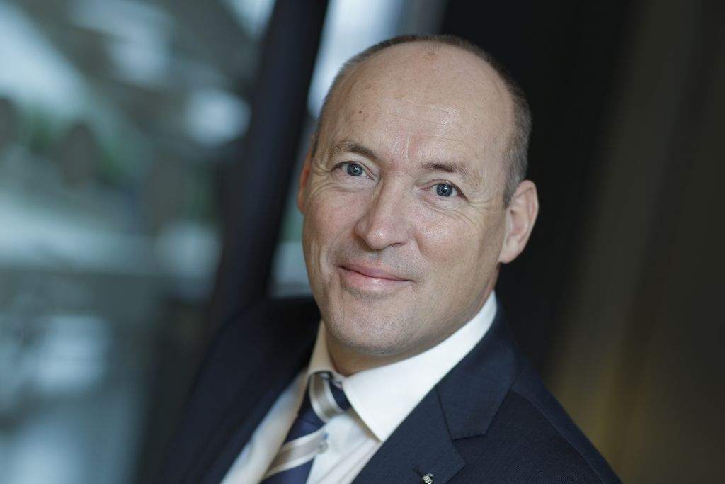 Danske virksomheder sikrer sig i Kina imod børnearbejde. I Danmark må man som rengøringskunde sikre sig imod svindel med underbetalt arbejdskraft, der går for lud og koldt vand, siger Maarten van Engeland.