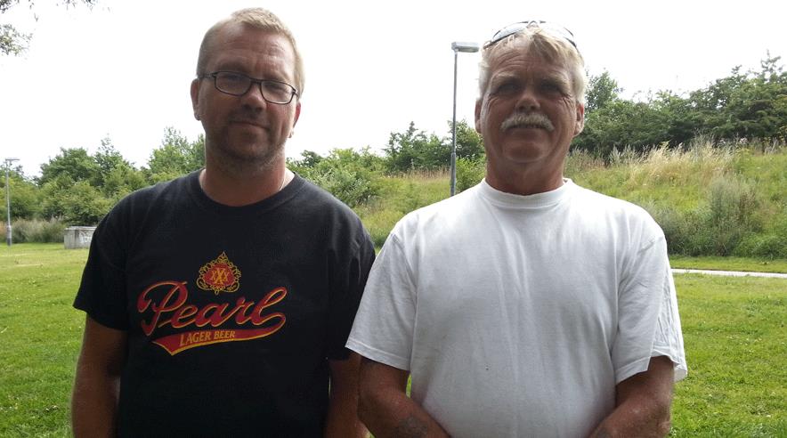 Tommy Persson (tv.) og Leif Andersen har sikret sig pension fra første arbejdsdag hos Royal Golf Center.  (Foto: Grønt3FPunkt)