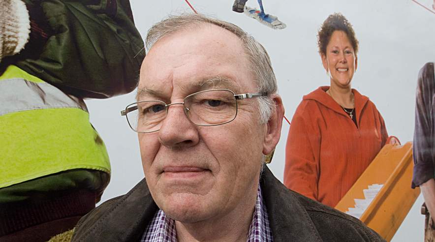 Tom Stenderup havde arbejdet for Arriva i 25 år, da chefen vælger at fyre ham over telefonen. Opkaldet varede mindre end ét minut og koster nu selskabet 75.000 kroner. (Foto: Harry Nielsen)