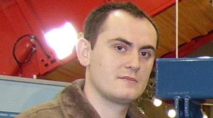 28-årige Eugen Rares Herte og mindst syv andre udlændinge fra Borris Landbrugsskole har klaget til undervisningsministeren over dobbeltpris for skoletur.   