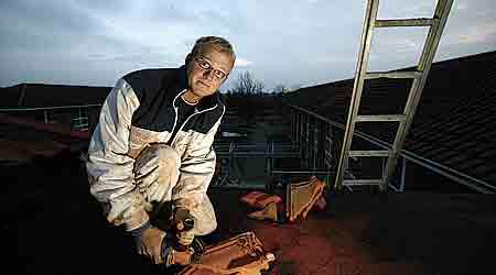 Arbejdsgiverorganisationen Dansk Byggeri kræver, at de tekniske skoler lever op til de såkaldte EMMA-kriterier, der blandt andet fordrer geografisk mobilitet.