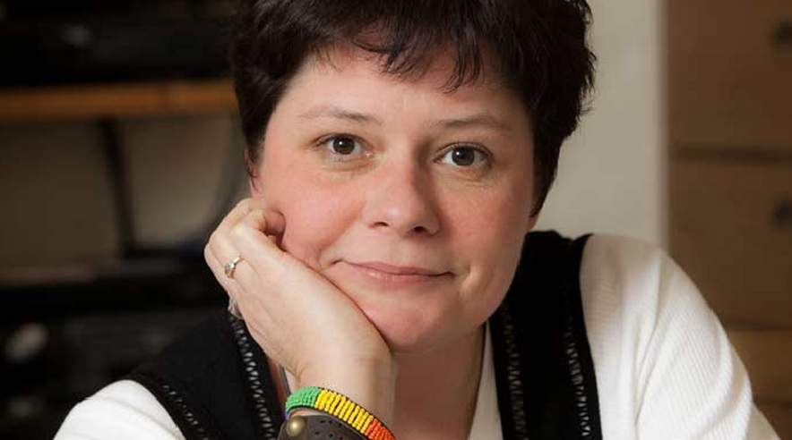 Se den flotte multimediefortælling med den nu 43-årige rengøringsassistent, Else Wøhlk. <A href=_http_/storymaker.3f.dk/index6d4c.html?path={5127BE00-DB5E-4E6F-8564-04F1C229B799}%22 target=_new>Klik her</A>.