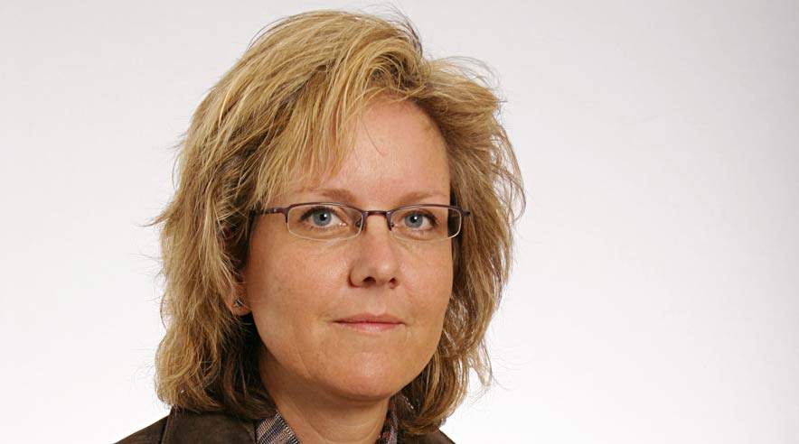Det er klart i strid med loven om erhvervsuddannelser, hvis en virksomhed forsøger at binde en medarbejder til jobbet som modydelse for en uddannelse, siger forhandlingssekretær Pia Maul Andersen. (Arkivfoto.)