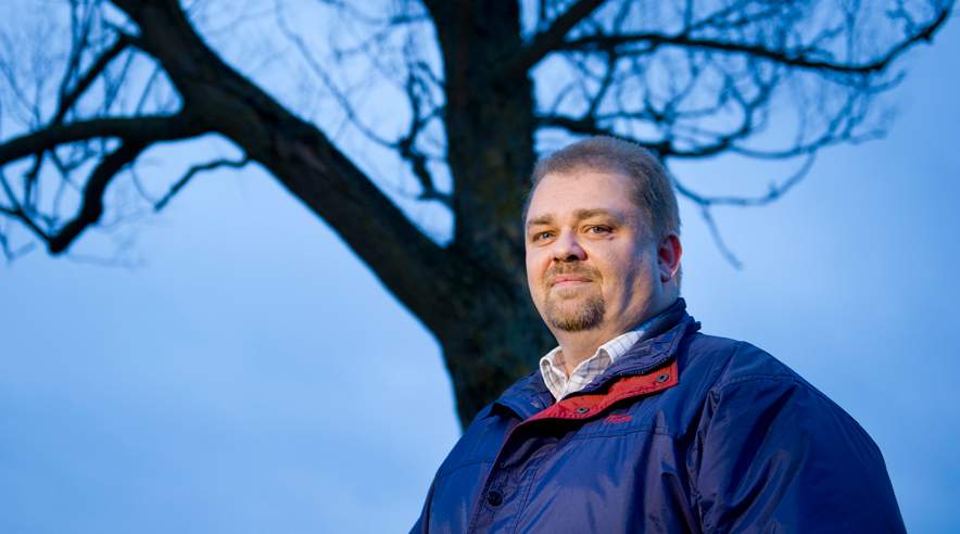 Michael Kristiansens arbejdsgiver anmeldte først hans arbejdsskade fem år efter, den var sket. 