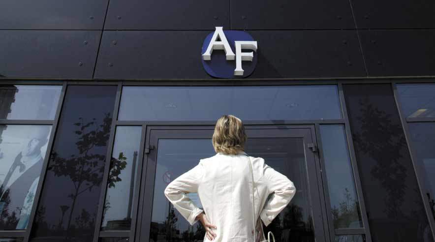 Arbejdsløsheden har været støt faldende siden toppen i december 2003, hvor vi kunne tælle 185.500 ledige. Det betyder, at ledigheden i gennemsnit er faldet med 1.900 personer hver måned siden udgangen af 2003.