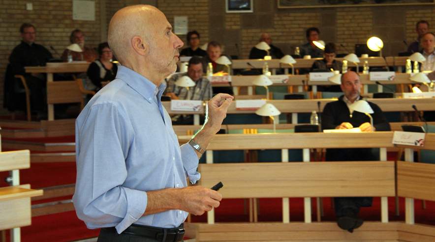 Arbejdstilsynet er også velkommen til at kontakte 3F, hvis de tilsynsførende vil vide, hvor der gemmer sig suspekte byggearbejder. Det tilbud fik tilsynsdirektør Jens Jensen, da han i sidste uge mødte en række repræsentanter fra 3F's lokale afdelinger. (Foto: Niels Stoktoft Overgaard)